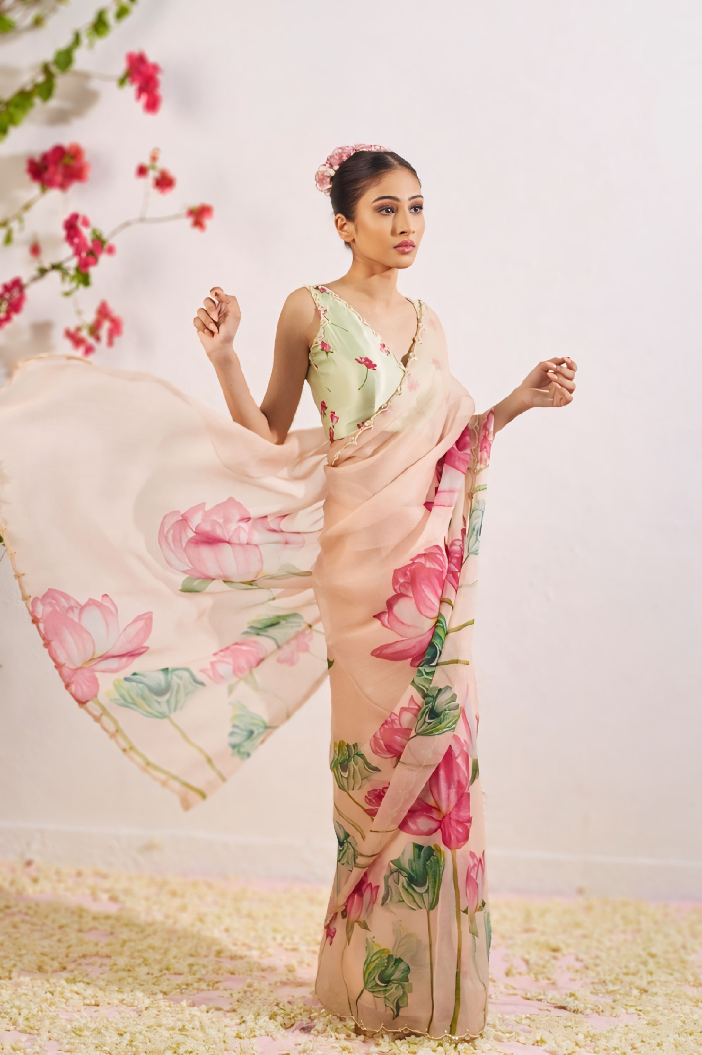 Ivory Pink Floral Organza Saree With Elegant Printed Design