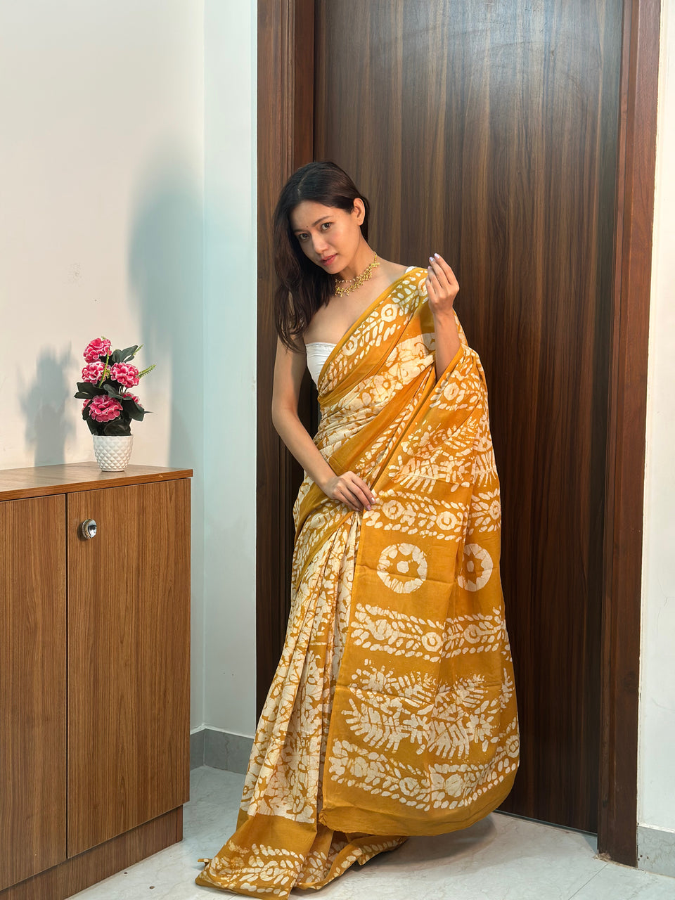 Mustard Yellow Traditional Saree With Elegant Ethnic Print