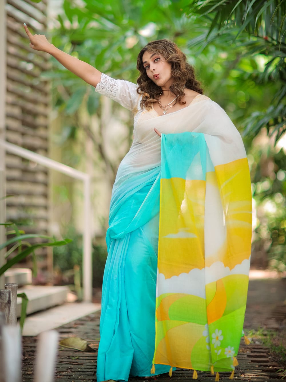 Aqua Blue & White Ombre Georgette Saree With Stylish Gradient Design