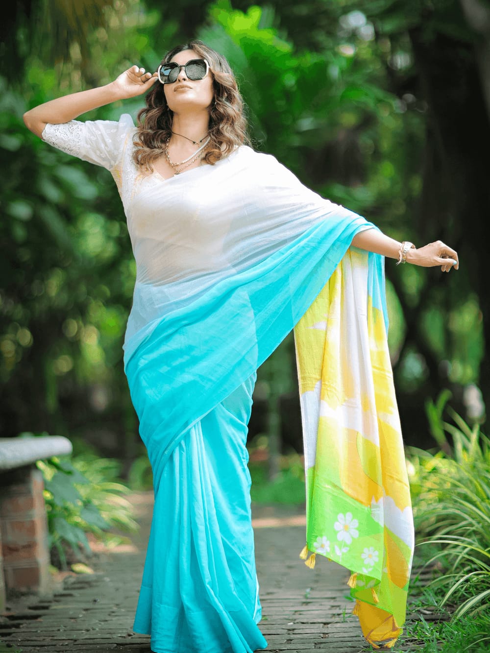 Aqua Blue & White Ombre Georgette Saree With Stylish Gradient Design