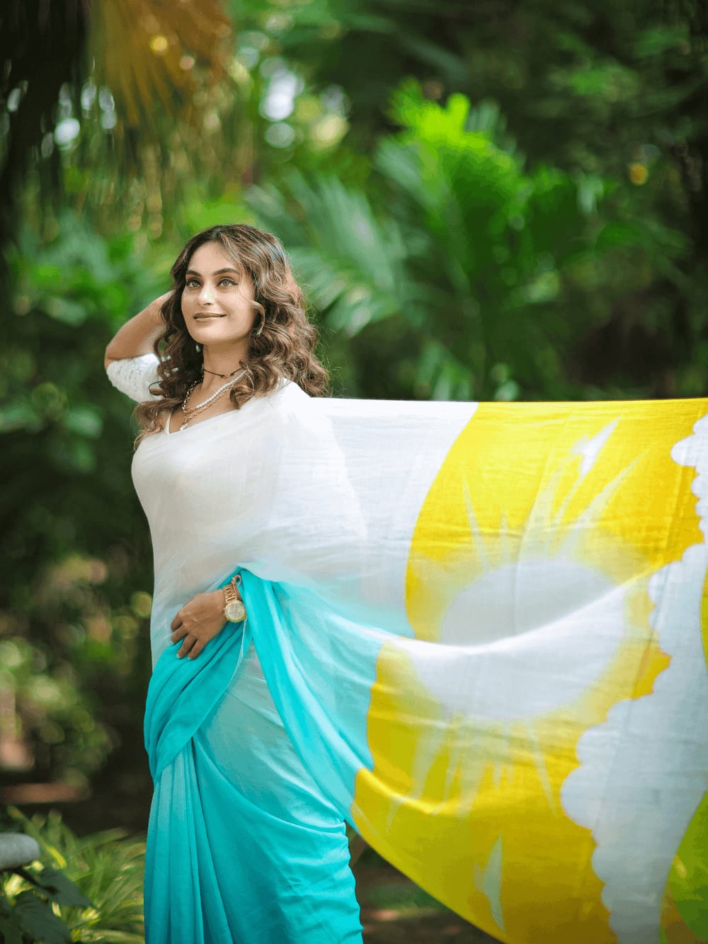 Aqua Blue & White Ombre Georgette Saree With Stylish Gradient Design