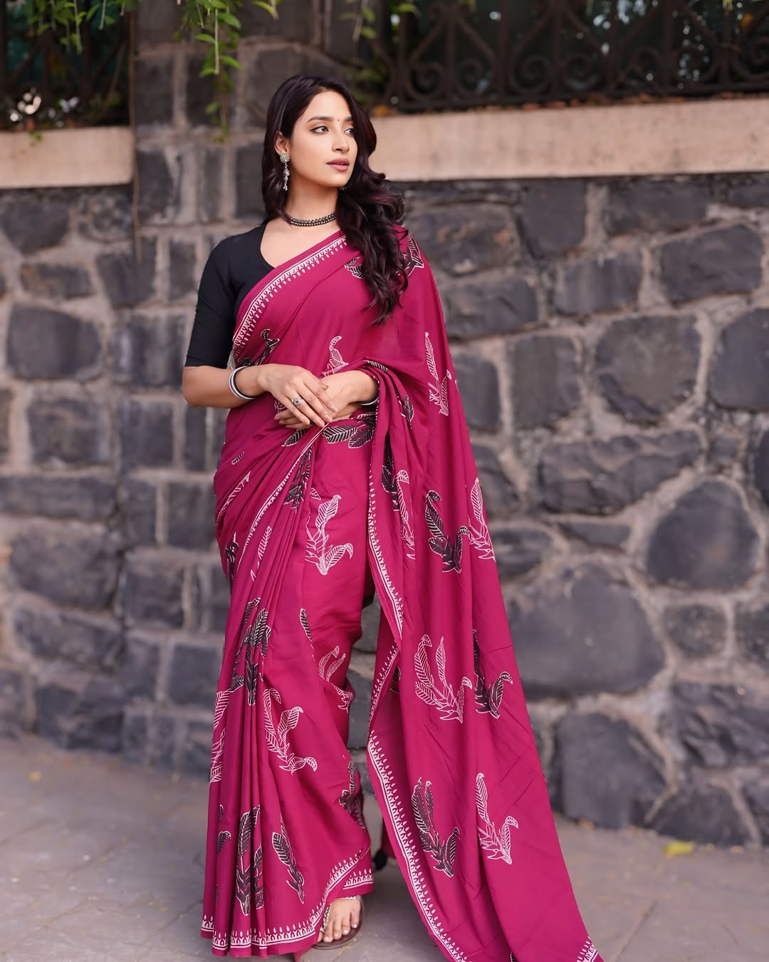 Rani Pink Floral Printed Saree With Elegant Designer Look