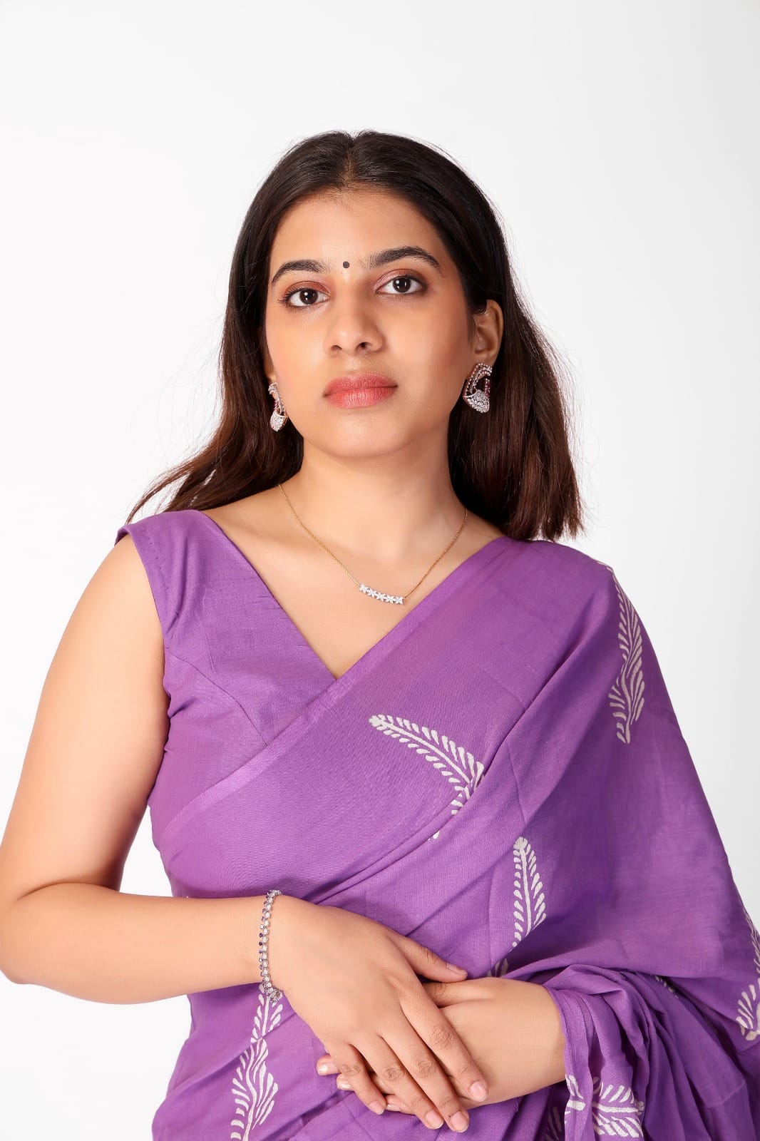Lavender Printed Saree With Elegant Traditional Styling