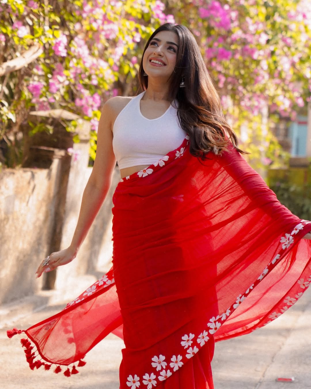 Bright Red Designer Saree With Elegant Floral Print Work