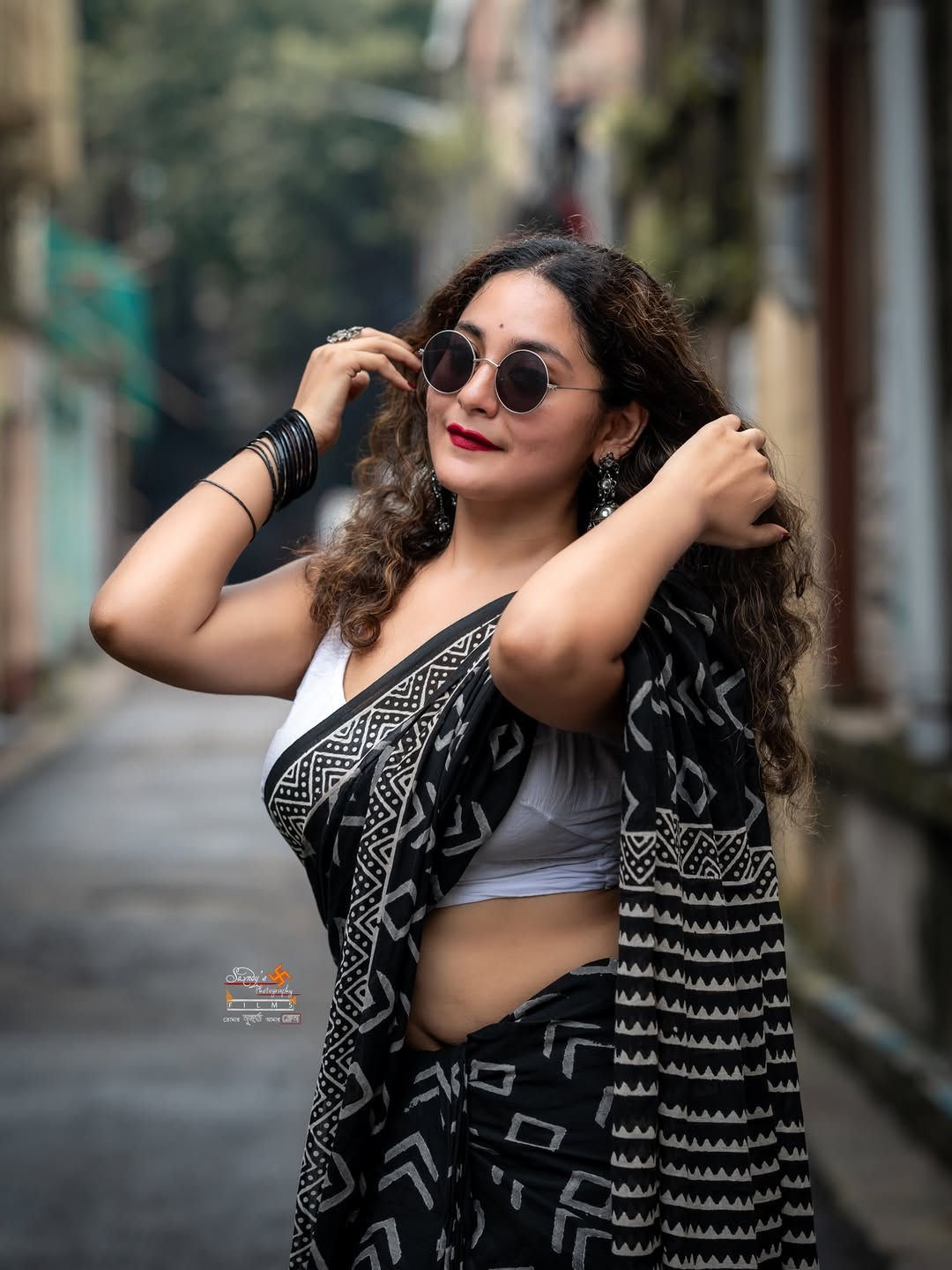 Black Traditional Printed Saree With Elegant Ethnic Design