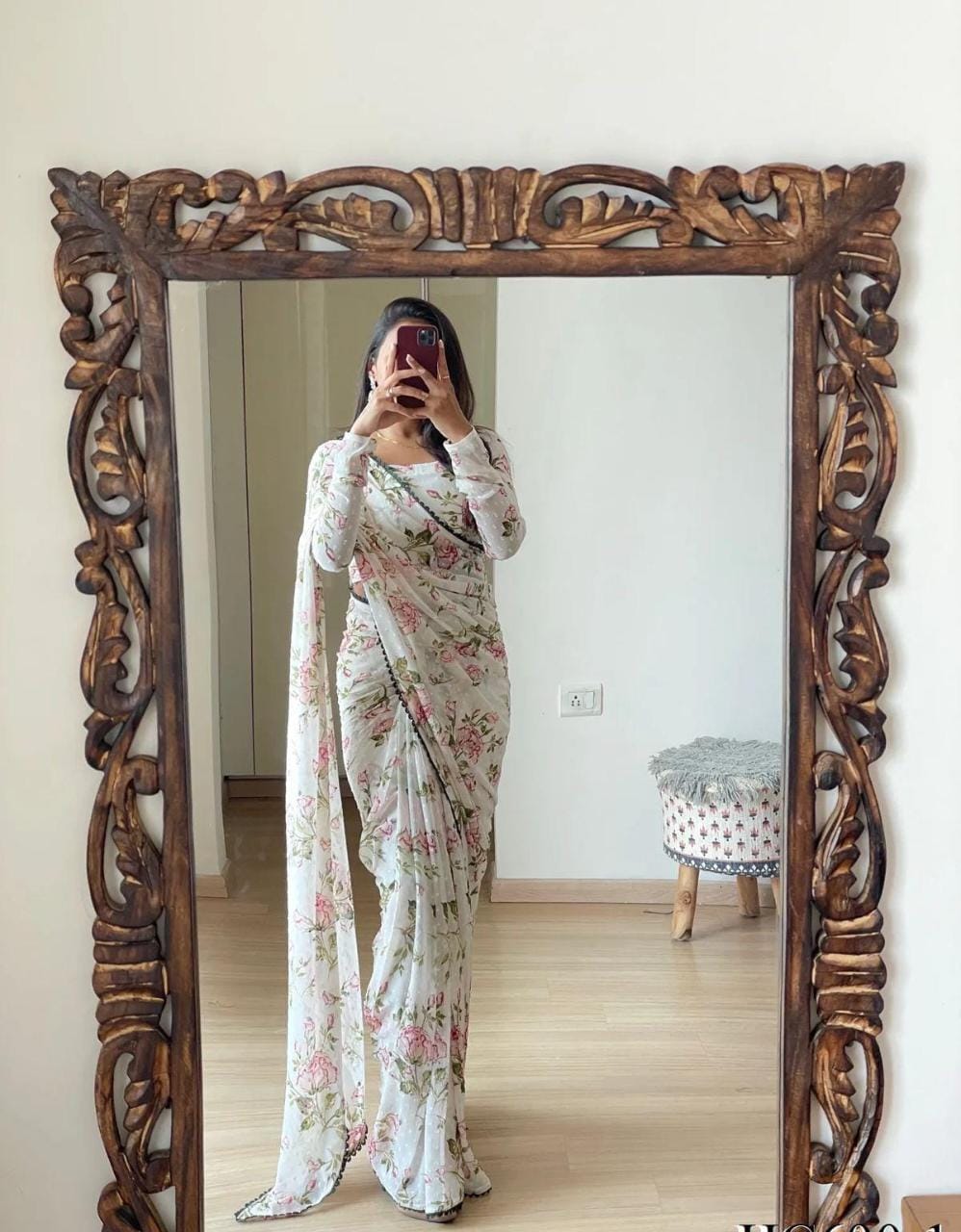 Ready To Wear Georgette Elegant White Floral Printed Saree