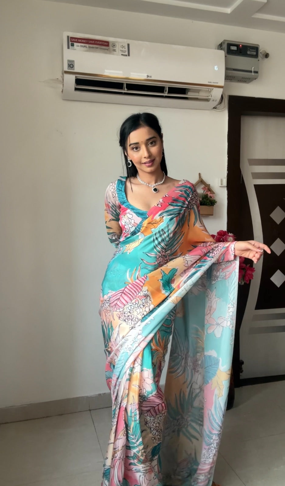 Ready To Wear Georgette Tropical Bloom Multicolor Printed Soft Saree