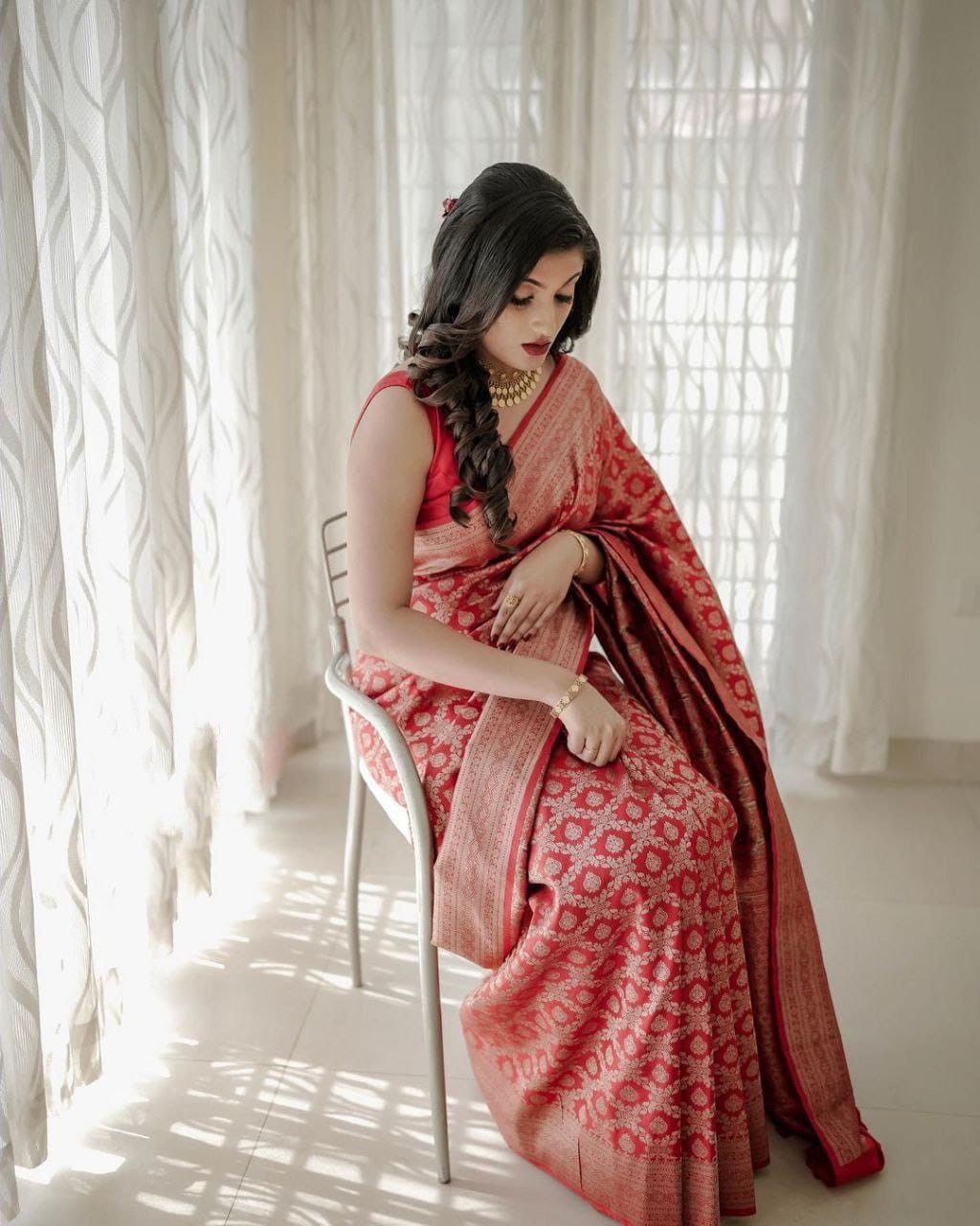 Women Red Traditional Designer Saree With Elegant Ethnic Print Border
