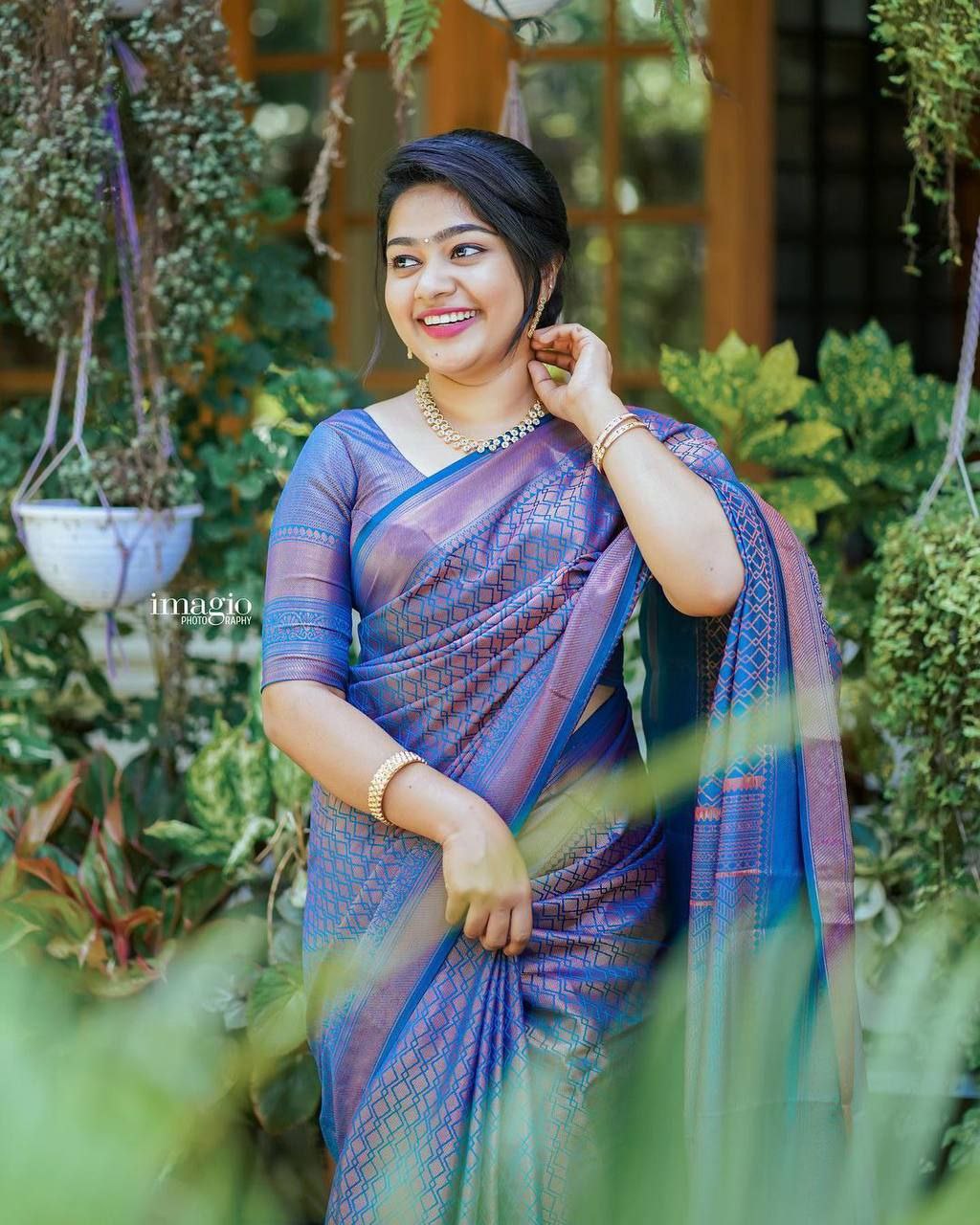 Royal Blue Traditional Saree With Elegant Golden Border