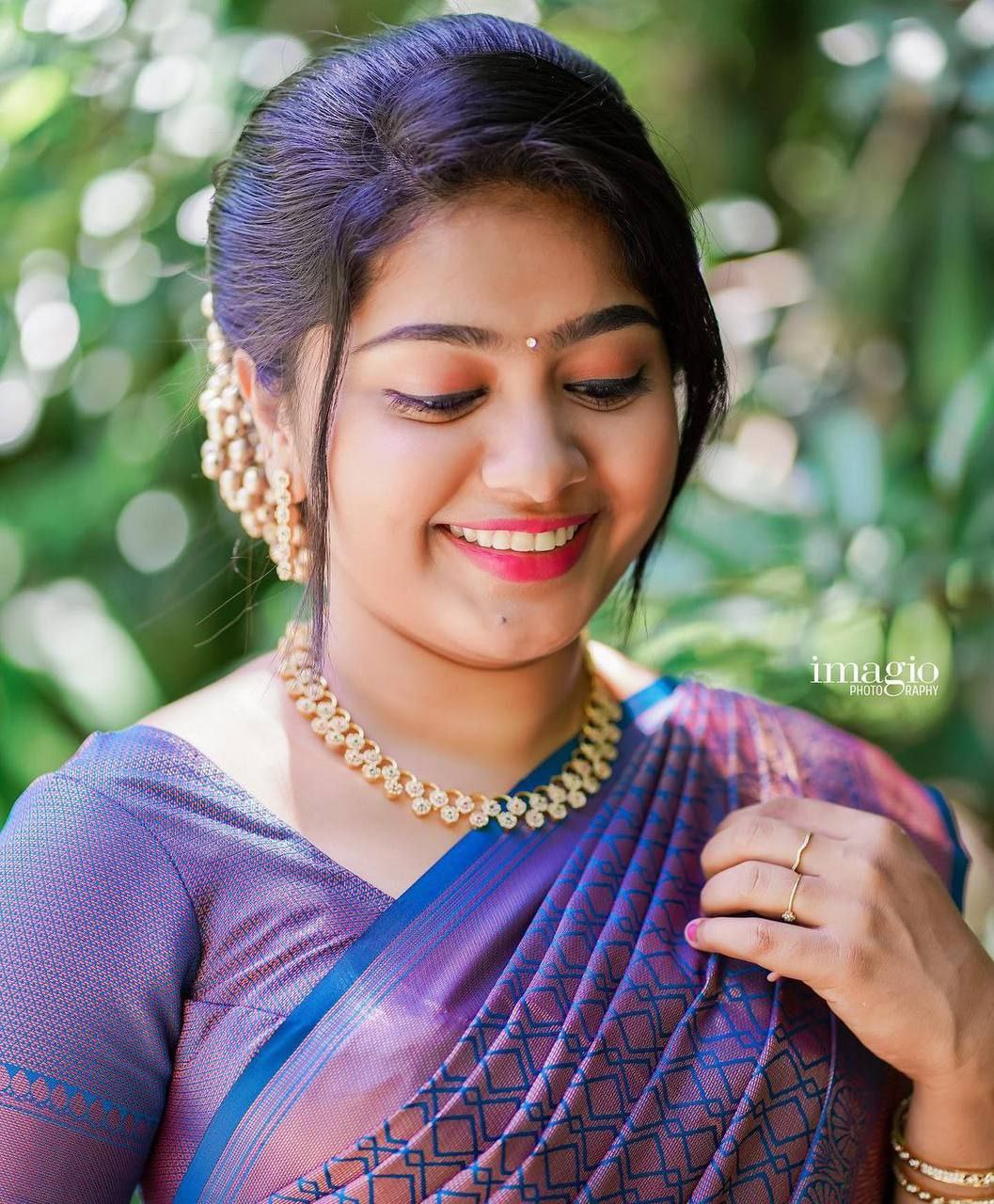 Royal Blue Traditional Saree With Elegant Golden Border