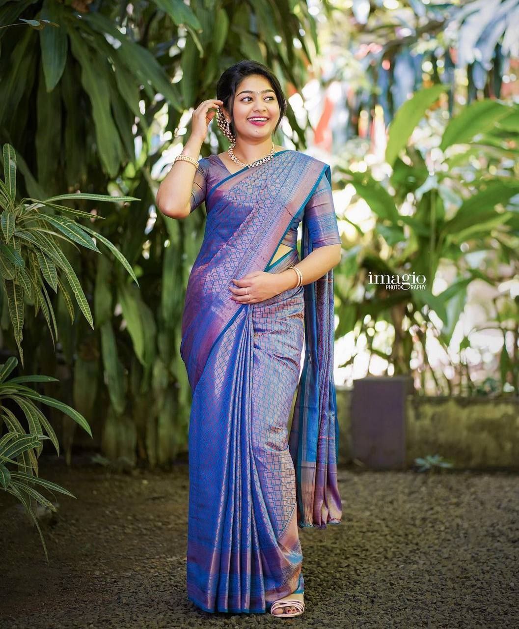 Royal Blue Traditional Saree With Elegant Golden Border