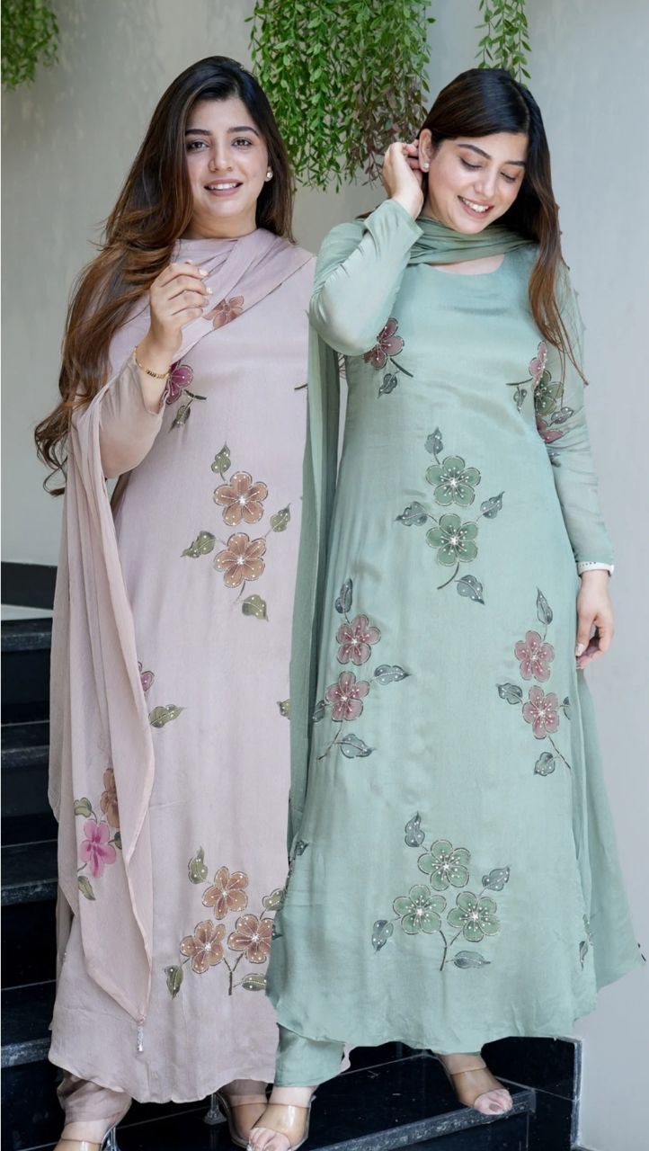 Women’s Floral Embroidered Anarkali Suit Set With Dupatta