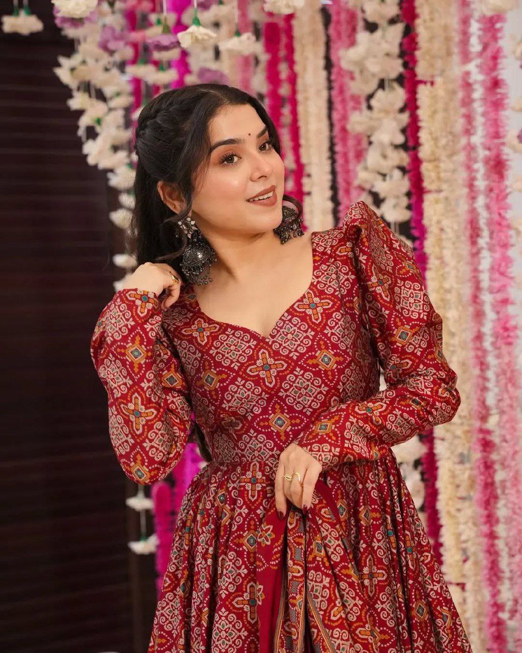 Red Banarasi Lehenga Choli Set With Dupatta