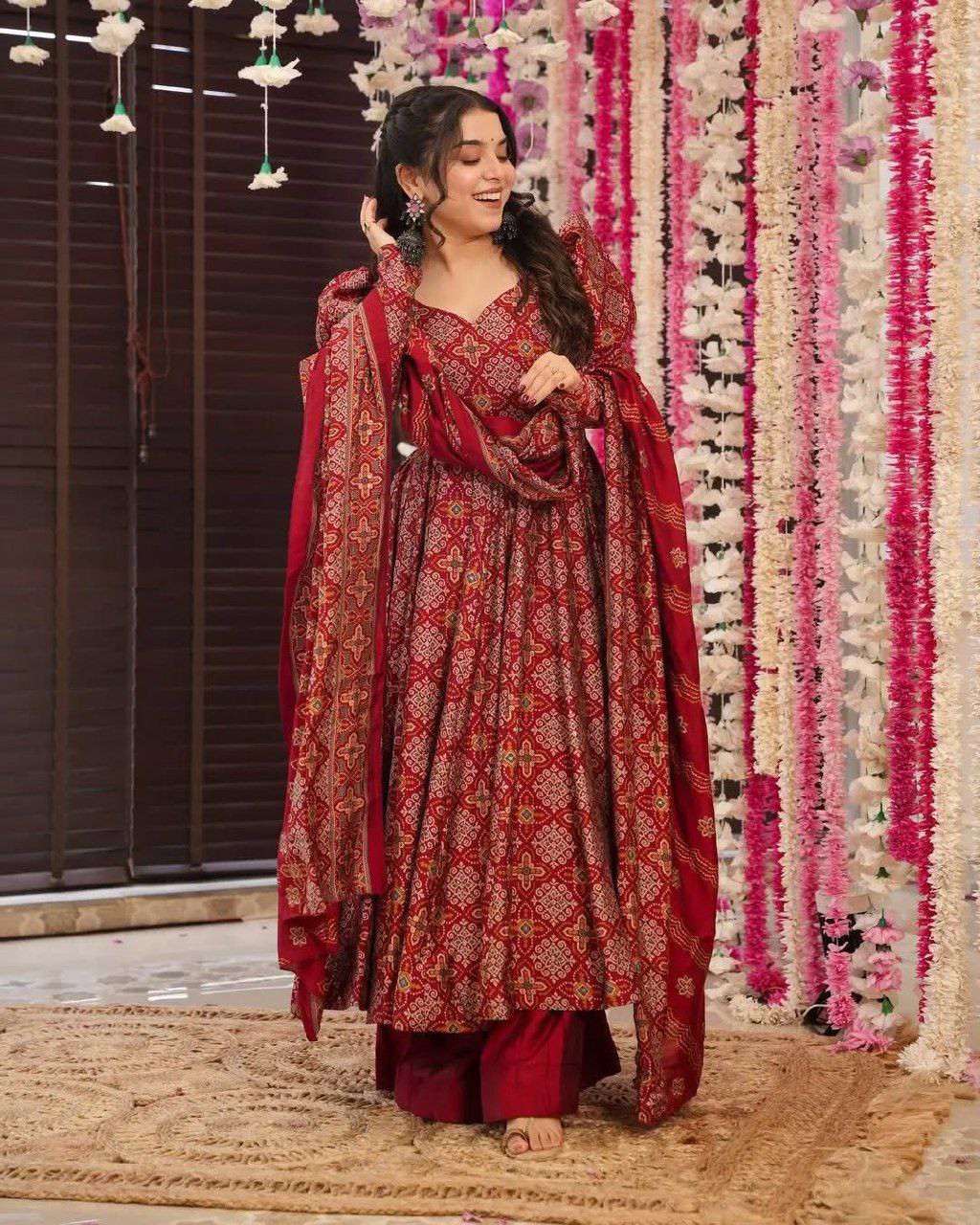 Red Banarasi Lehenga Choli Set With Dupatta