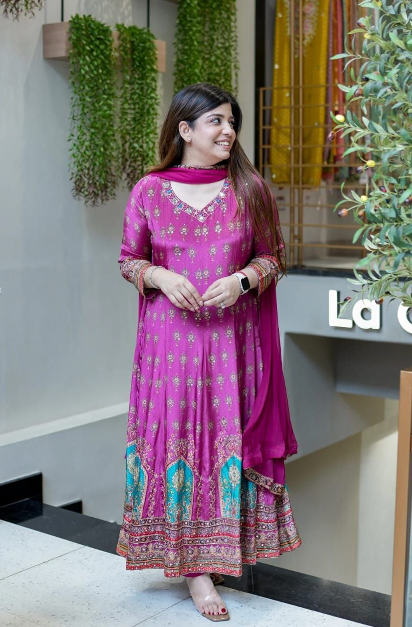 Pink, purpale Traditional Kurta Set with Dupatta