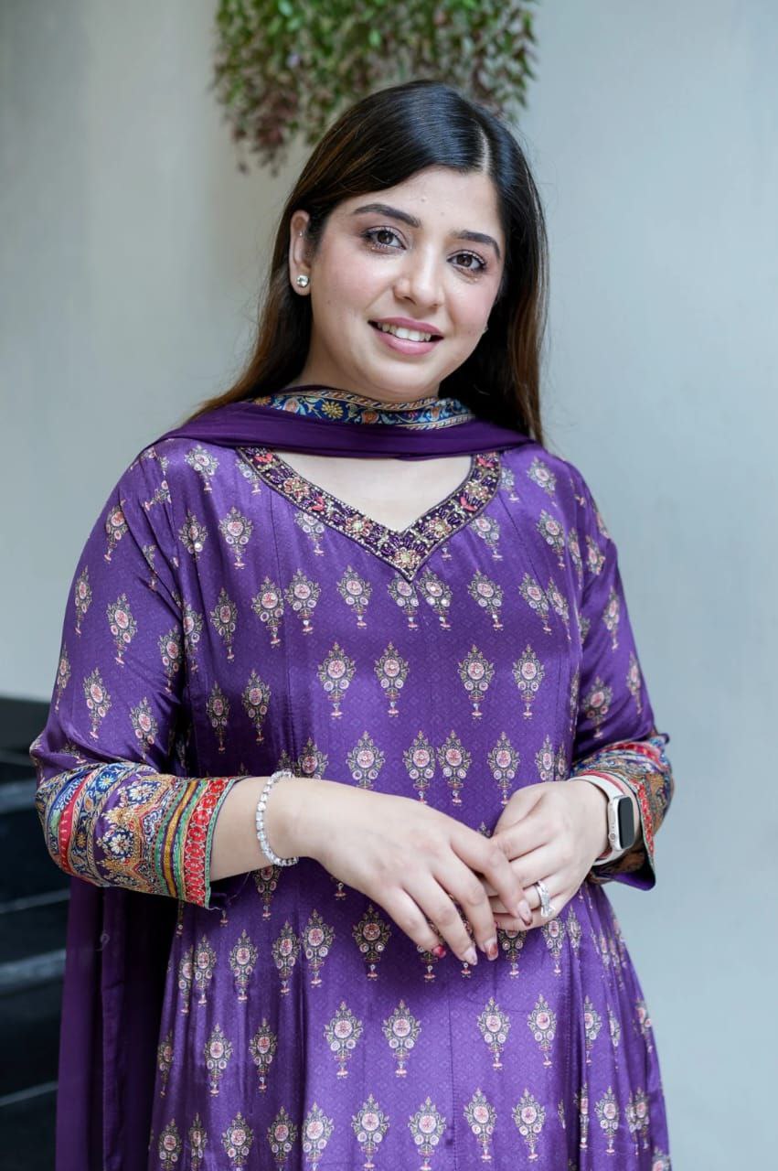 Pink, purpale Traditional Kurta Set with Dupatta