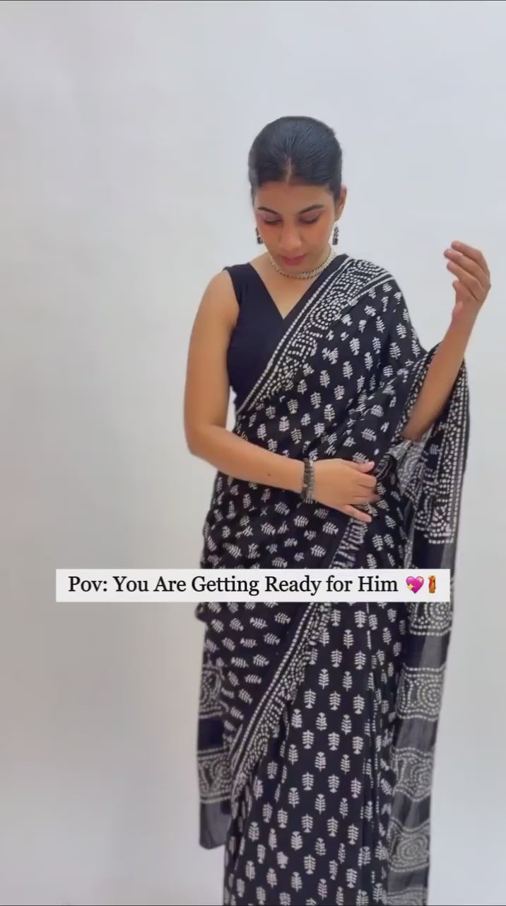 Black Printed Saree With Stylish Traditional Weave Design